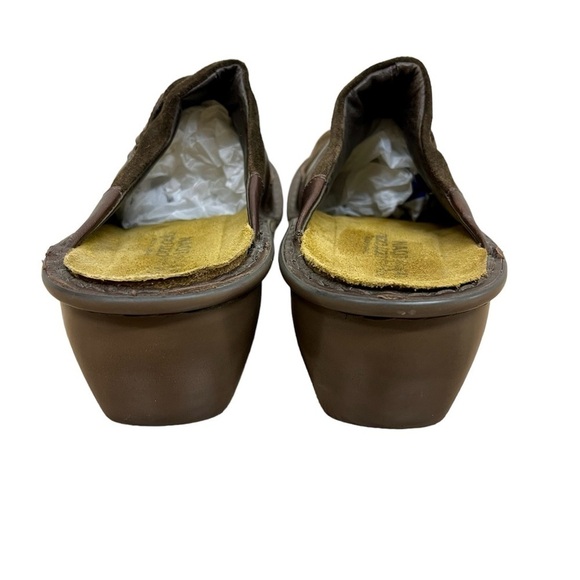 Naot Capetown Brown Suede Clogs - Women’s  Size 41 EU or US 10 - Picture 5 of 13